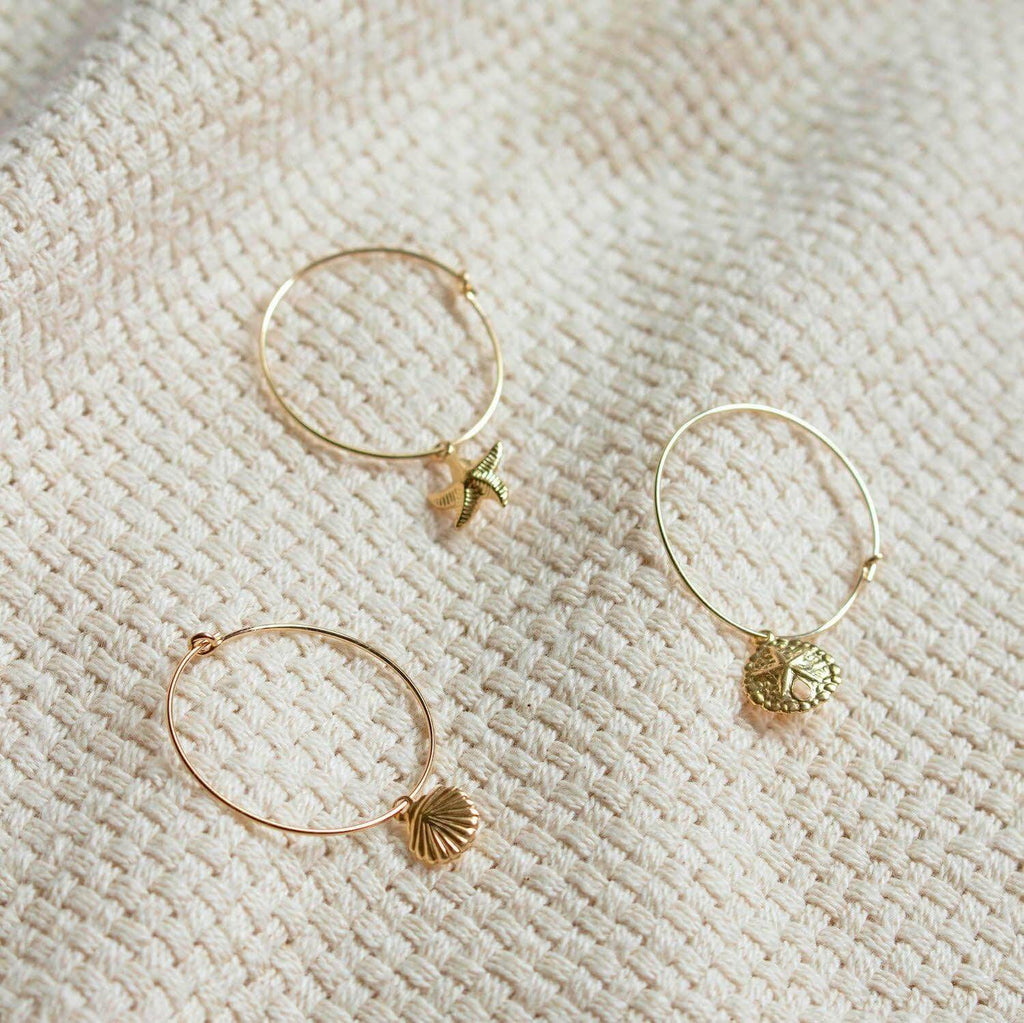 Golden Starfish Hoop Earrings - Trendolla Jewelry